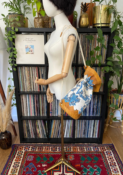 One Teaspoon White Blue & Tan Bucket Bag