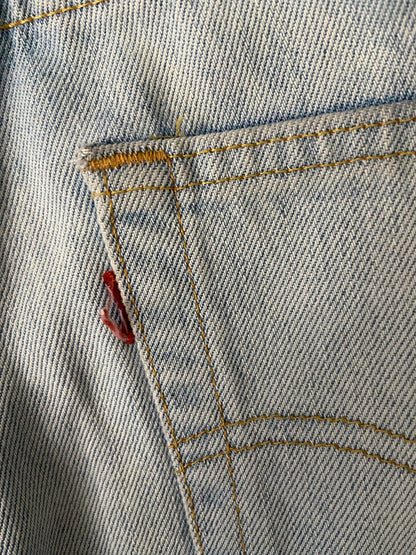 Vintage Y2K Levi's 525 Bootcut Flared Jeans W33
