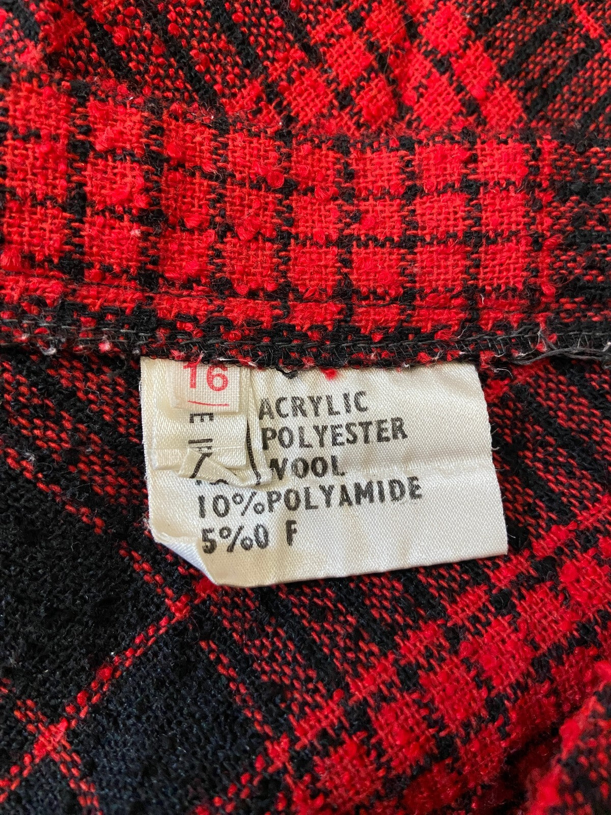 Vintage 1970s Black & Red Check Pleated Skirt