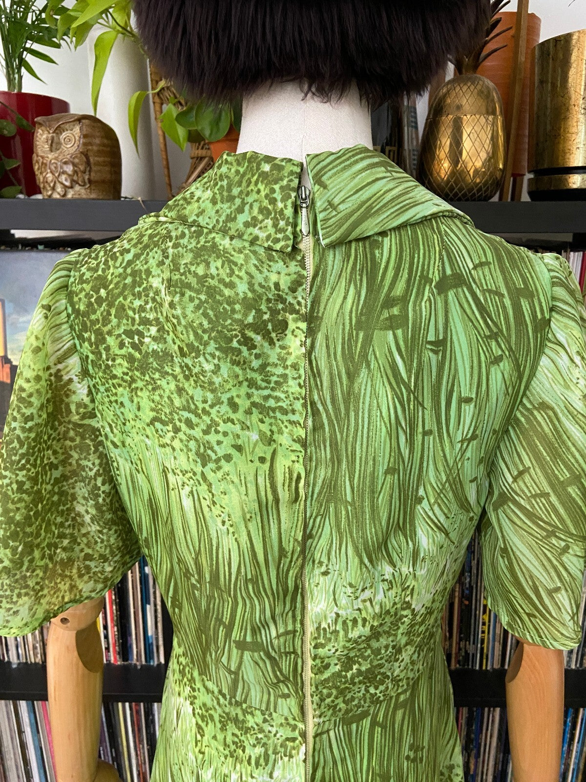 Vintage 1970s Green Grass Print Maxi Dress
