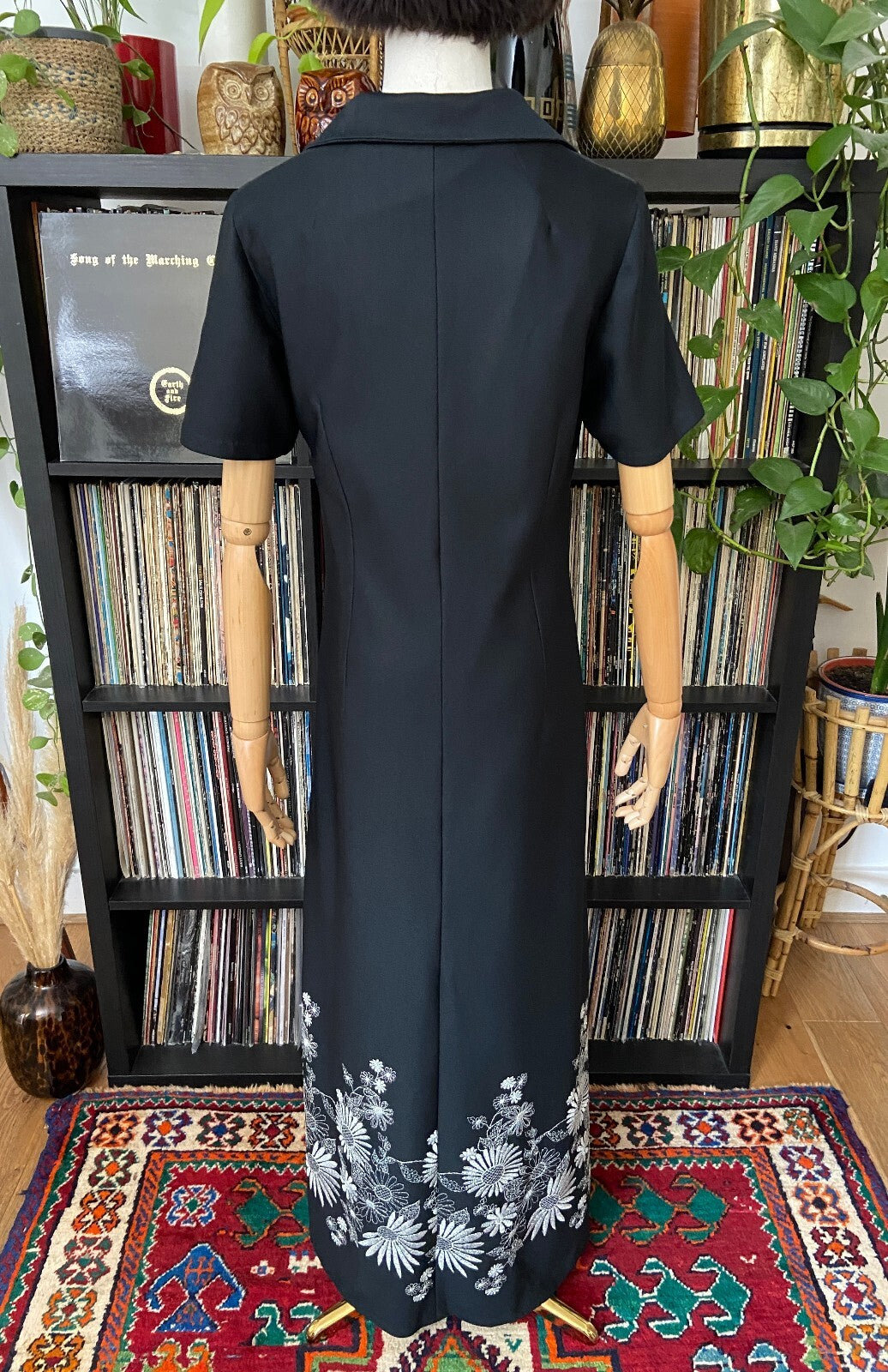 Vintage 1970s Black & Silver Embroidered Dagger Collar Dress
