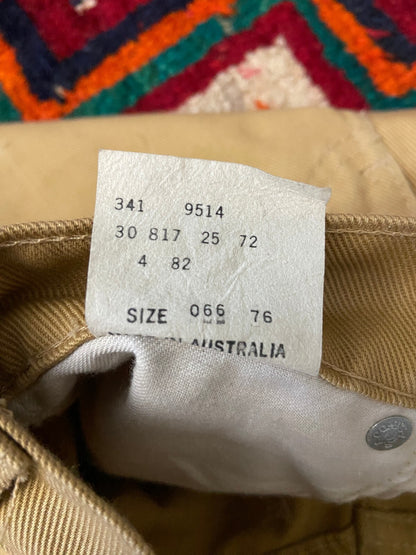 Vintage 1980s Levis Beige Student Jeans W25