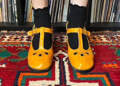Vintage 1960s Orange Patent Mary Janes UK 5