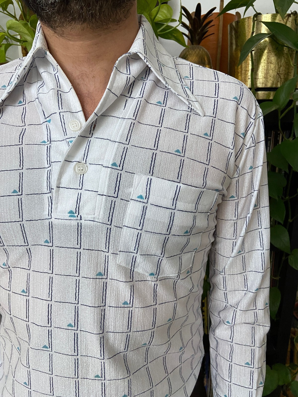 Vintage 1970s White Japanese Dagger Collar Jersey Top