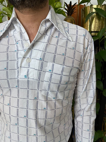 Vintage 1970s White Japanese Dagger Collar Jersey Top