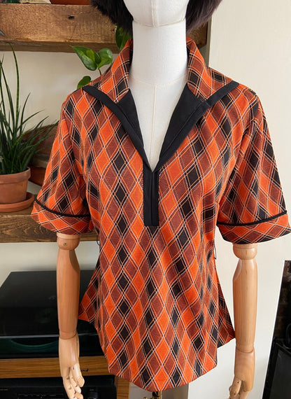 Vintage 1970s Orange & Brown Knit Dagger Collar Top