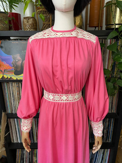Vintage 1970s Bright Pink & Cream Crochet Trim Dress