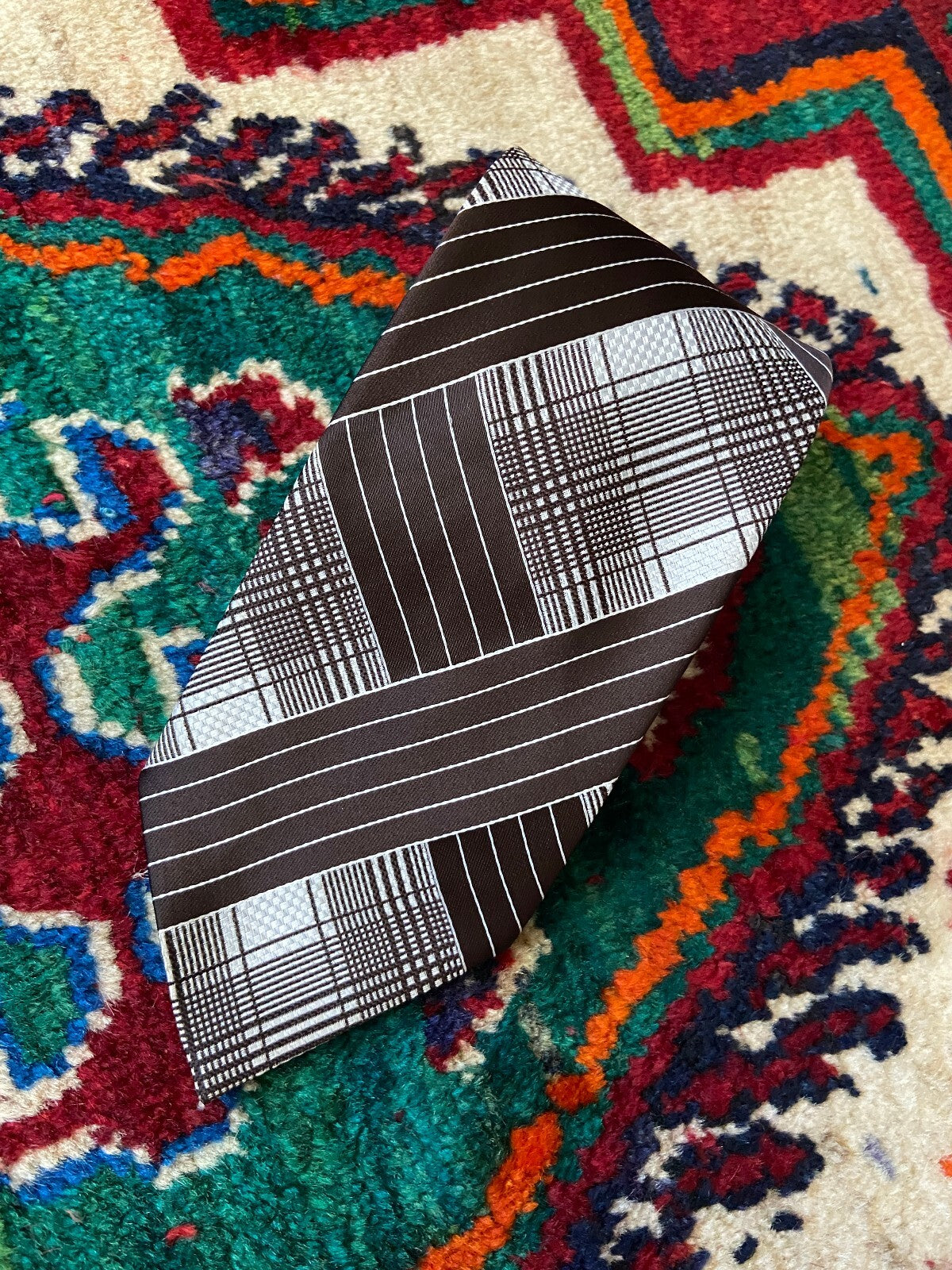 Vintage 1970s Japanese Patterned Kipper Tie