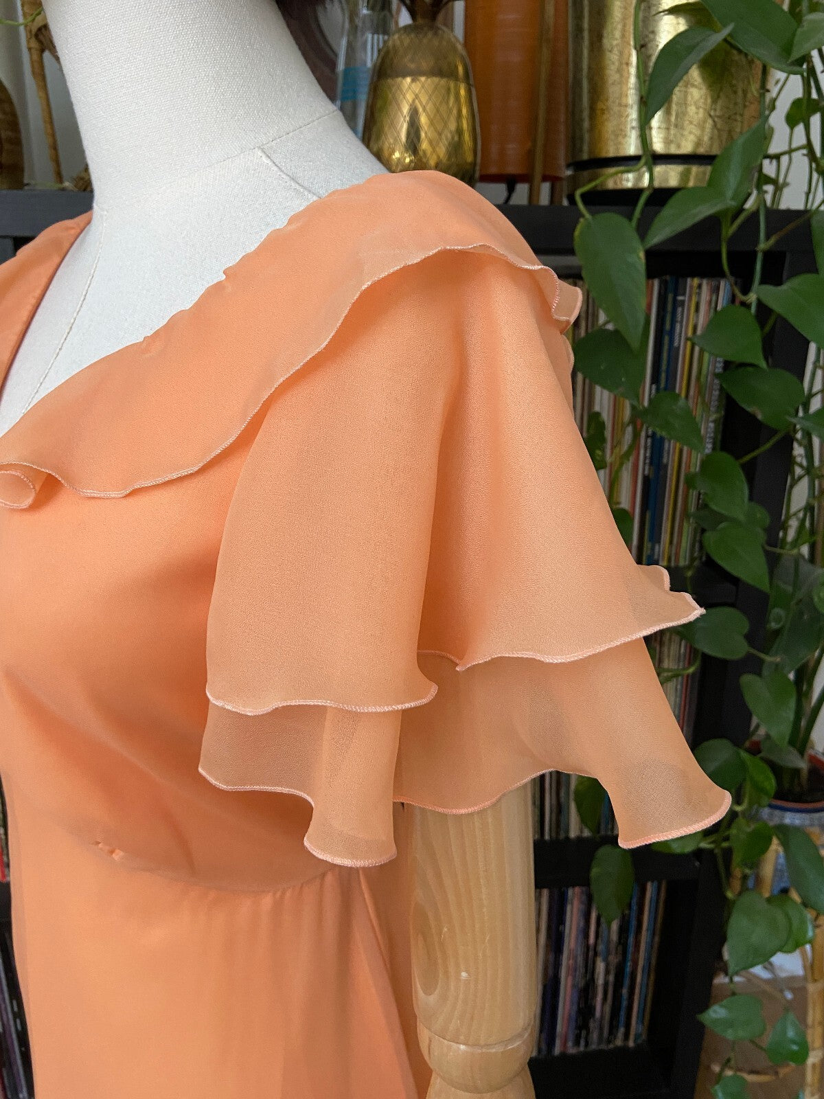 Vintage 1970s Peach V-Neck Maxi Dress