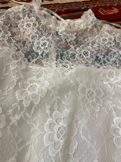 Vintage 1970s White Lace Wedding Dress