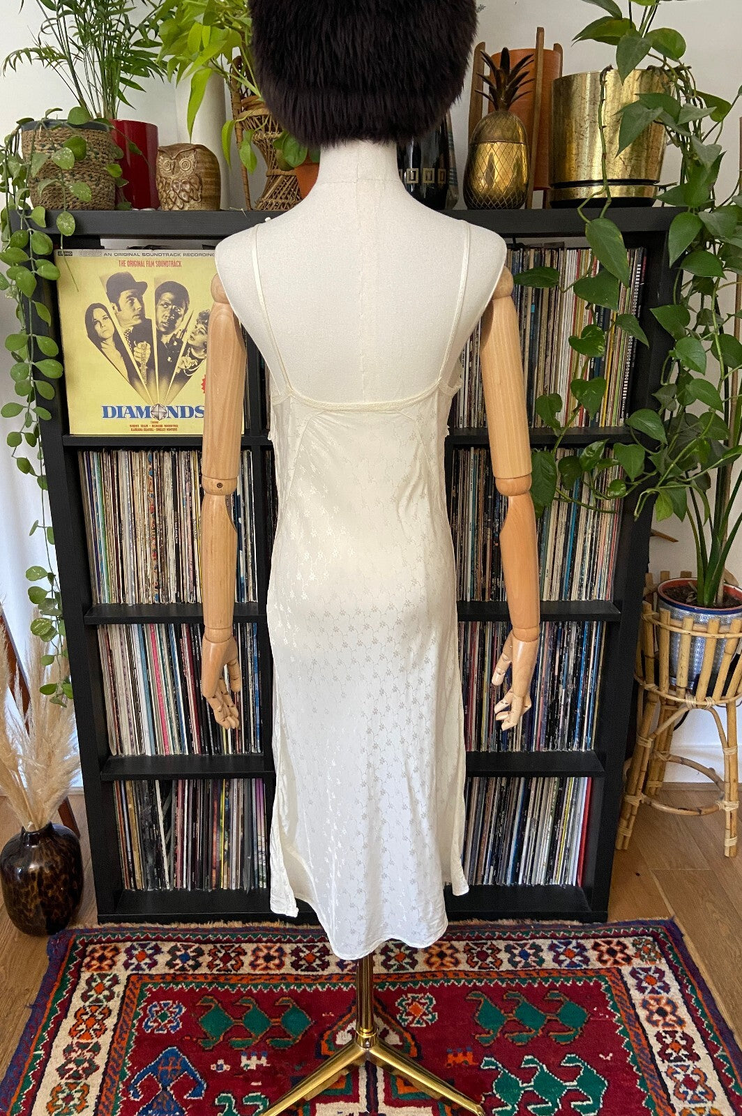 Antique Cream Lace Trim Slip