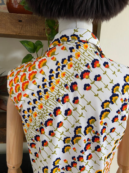 Vintage 1970s Retro Floral Sleeveless Shirt