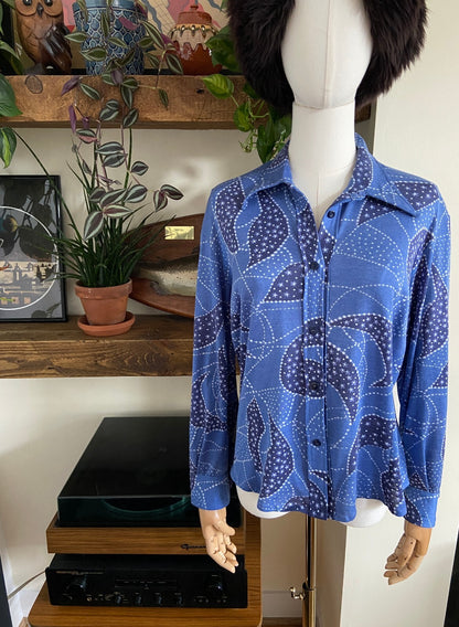 Vintage 1970s Blue Knit Dagger Collar Shirt