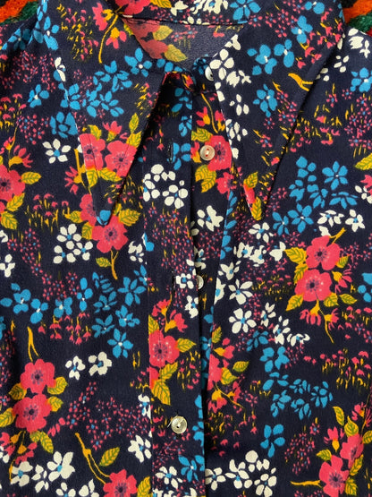 Vintage 1970s Deadstock Navy Floral Dagger Collar Top