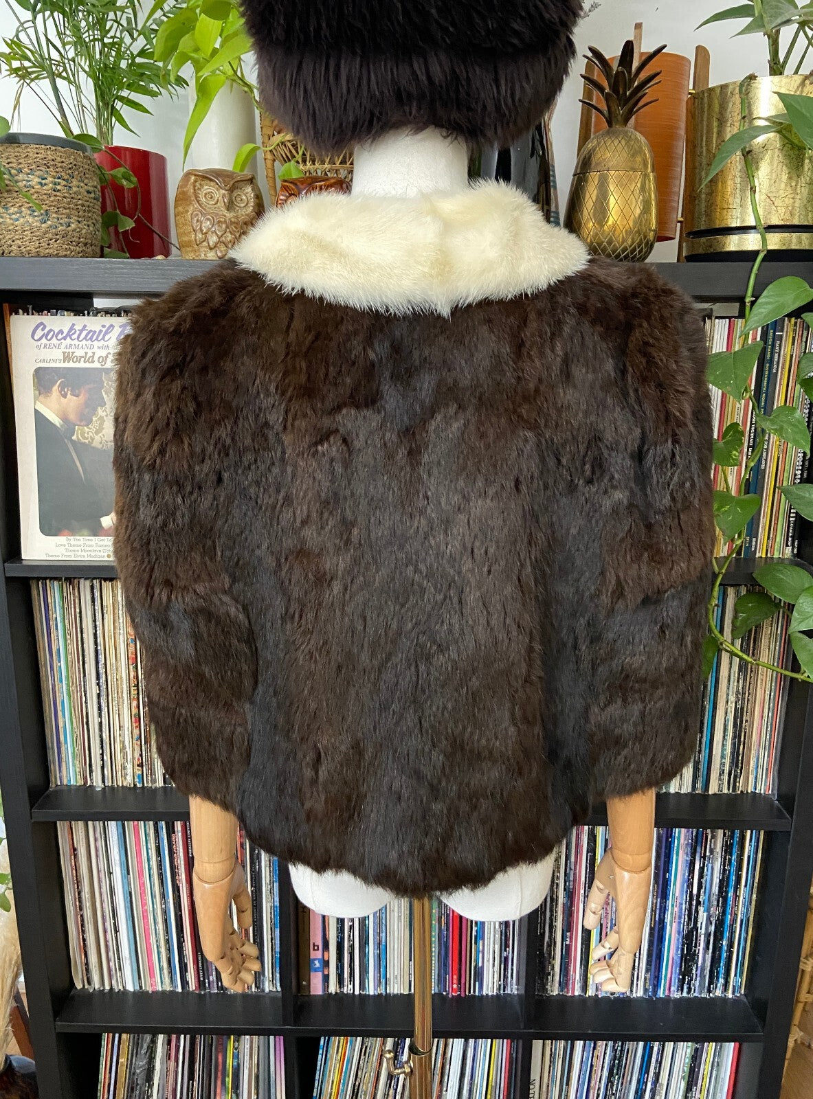 Vintage 1950s Brown & Cream Fur Cape