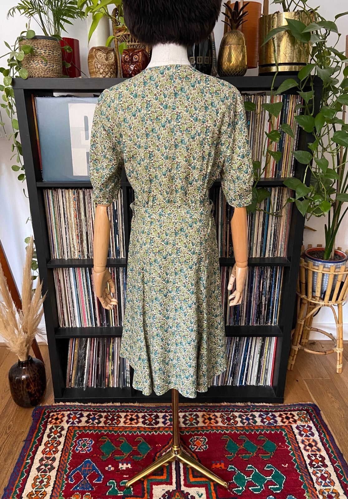 Vintage 90s Green Floral Tea Dress