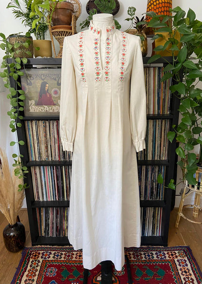 Vintage 1970s Rare Cream Folk Maxi Dress
