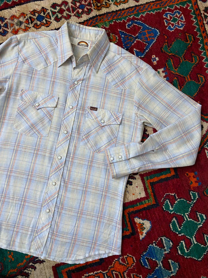 Vintage 1970s Pale Blue Rainbow Label Wrangler Western Shirt