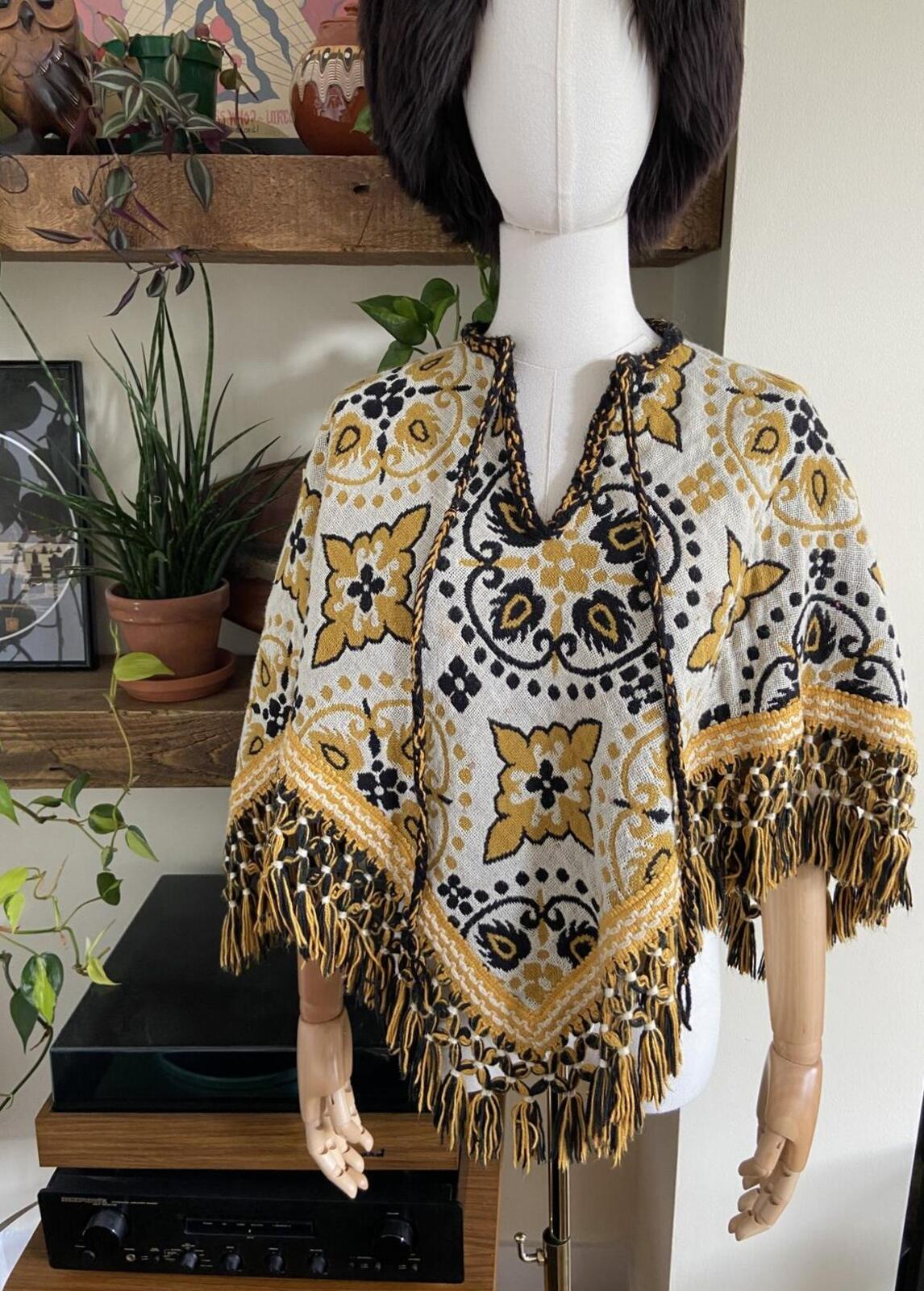 Vintage 1960s Cream Mustard Reversible Tapestry Poncho