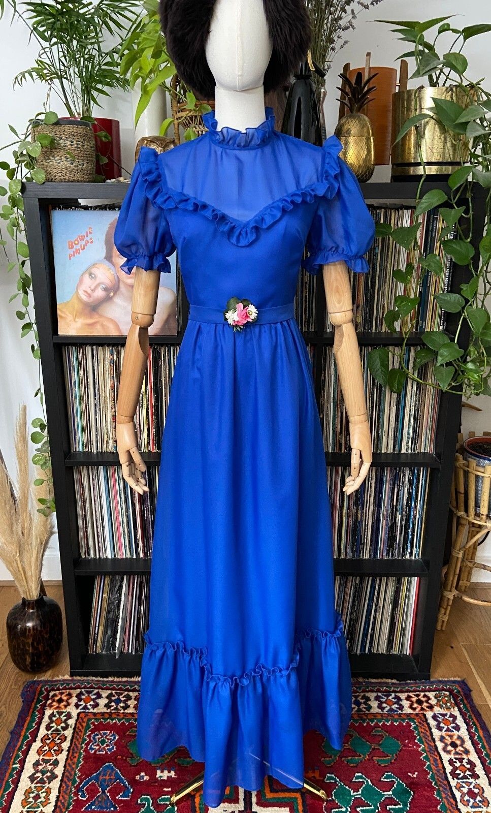 Vintage 1970s Blue Flower Sash Prairie Dress