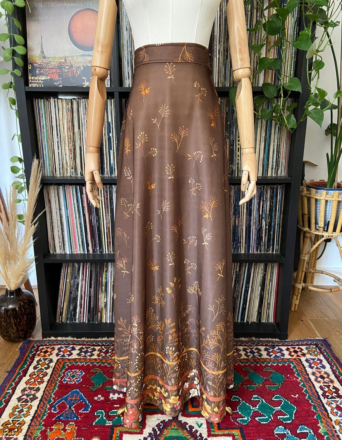 Vintage 1970s Brown Floral Maxi Skirt