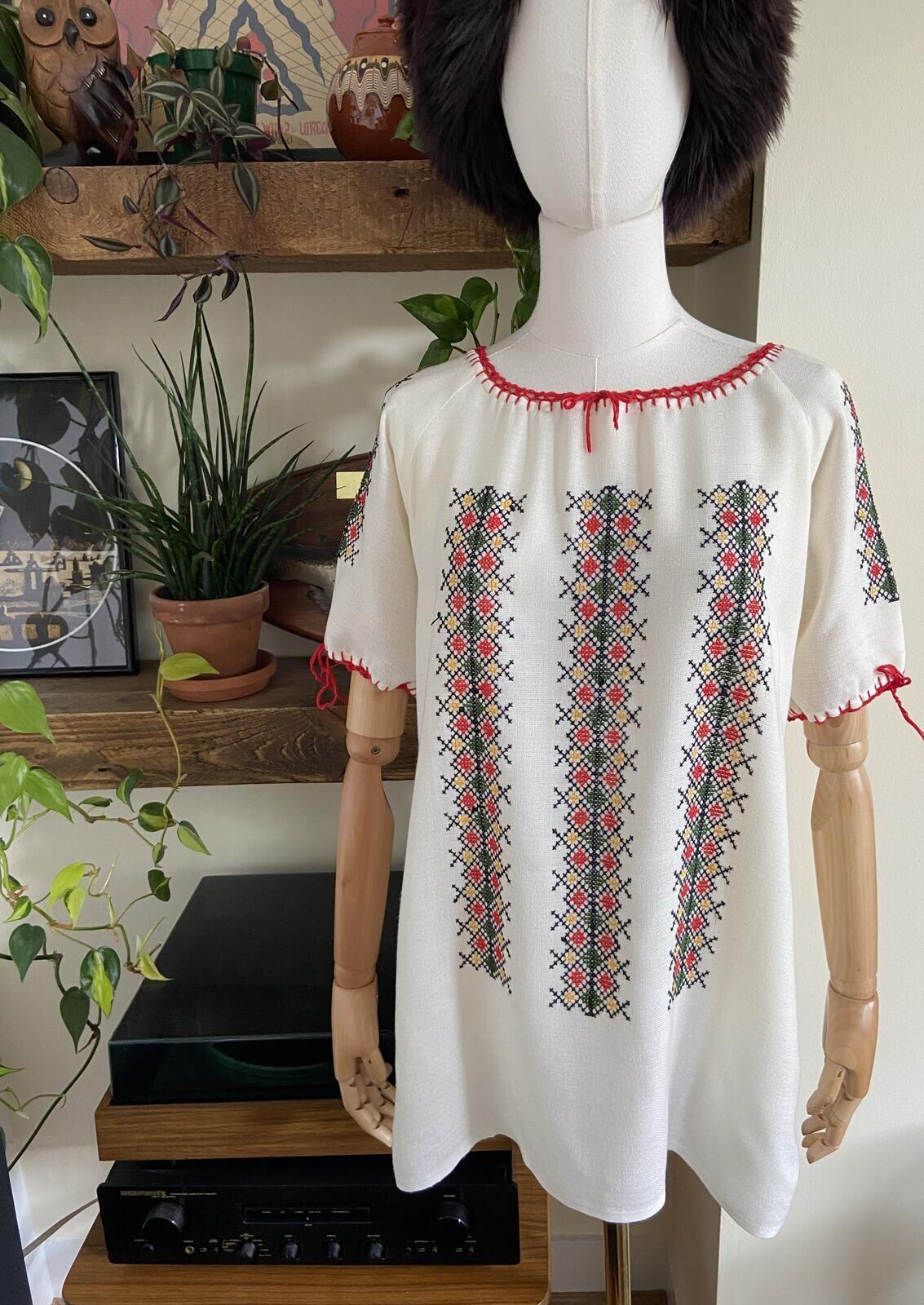Vintage 1970s Red Embroidered Folk Top