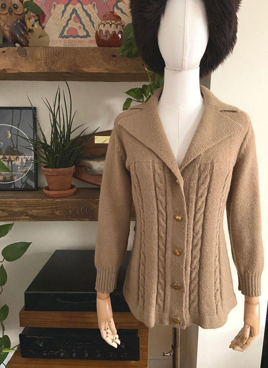 Vintage 1980s Beige Cable Knit Cardigan