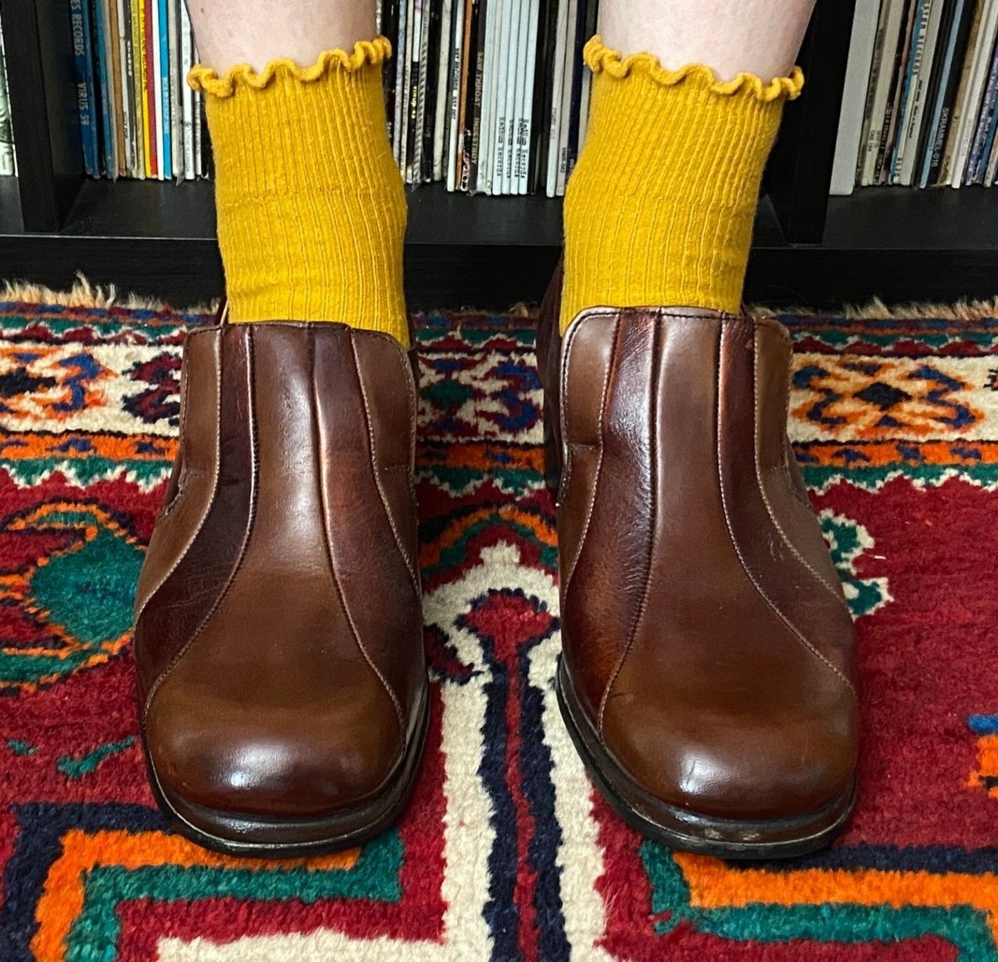 Vintage 1970s Deadstock Brown Block Heel Shoes UK 6.5