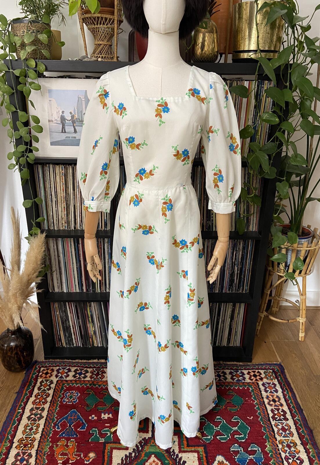 Vintage 1970s Cream Floral Maxi Dress