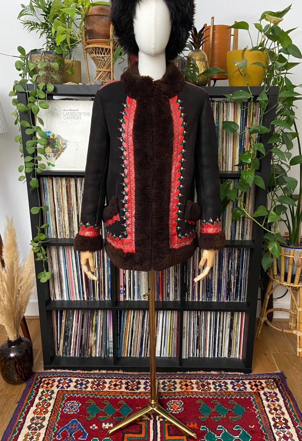 Vintage 1970s Brown Embroidered Polish Folk Coat