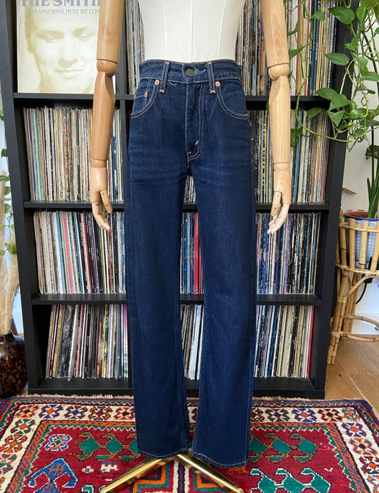 Vintage 90s Levis 611 Orange Tab Straight Leg Jeans W28
