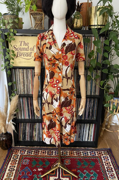 Vintage 1970s Beige Printed Dress